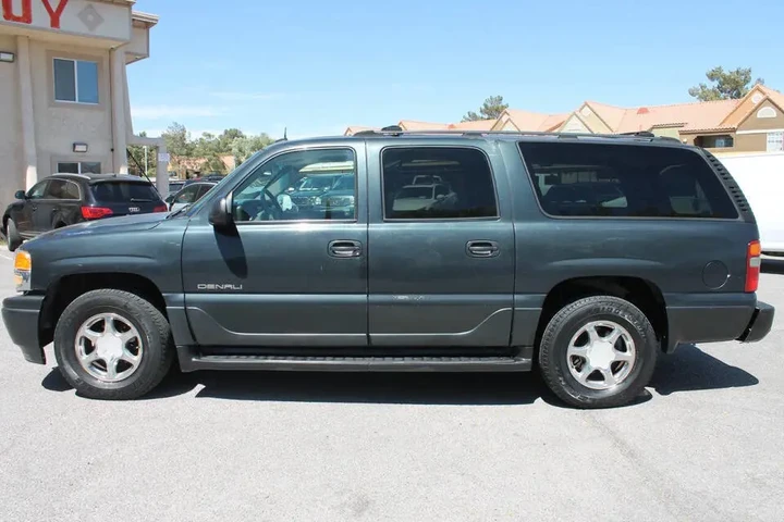 $4995 : 2003 GMC Yukon XL Denali image 5