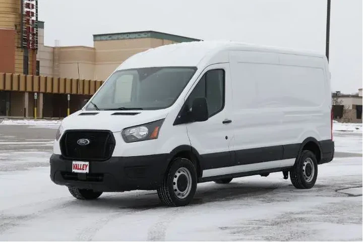 $34900 : Ford Transit 2023 250 3dr SW image 4