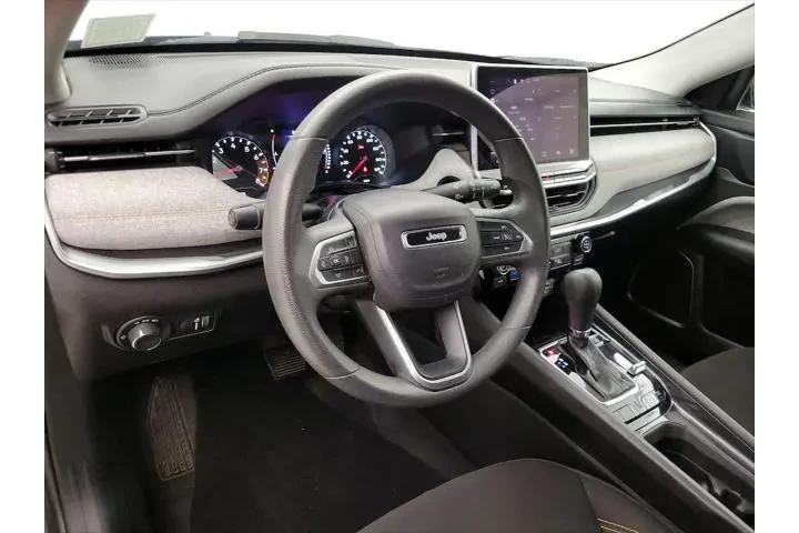 $17998 : Jeep Compass 2022 4x4 Sport image 9