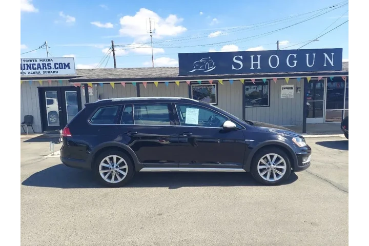$13695 : 2017 Golf Alltrack image 4