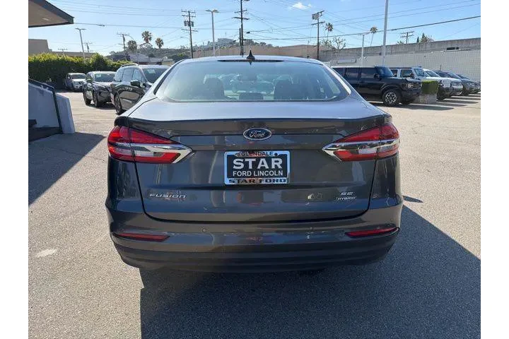 $16998 : Ford Fusion Hybrid 2020 SE 4 image 5