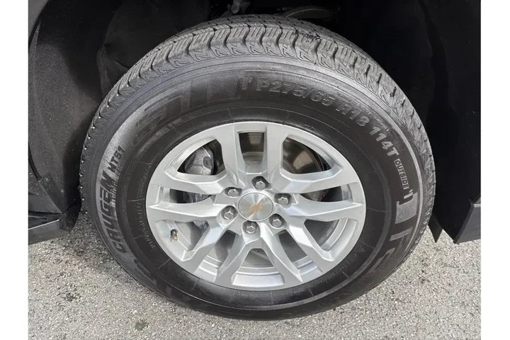 $39888 : Chevrolet Tahoe 2023 4x2 LT image 8