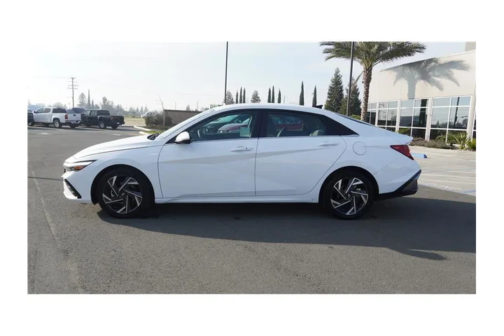 $21984 : 2025 Elantra SEL Convenience image 9