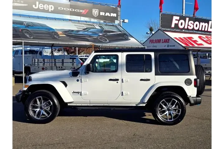 $29900 : Jeep Wrangler 2024 4x4 Willy image 8