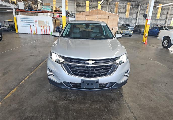 2019 Equinox image 2