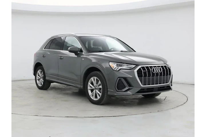$25998 : Audi Q3 2022 AWD quattro S l image 1