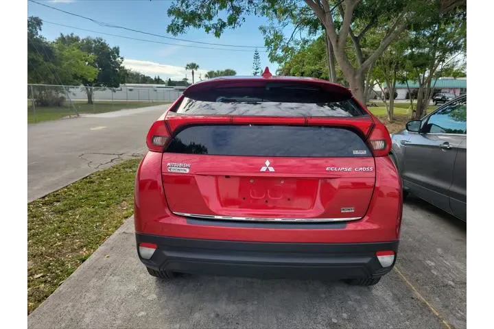 $13988 : Mitsubishi Eclipse Cross 201 image 4