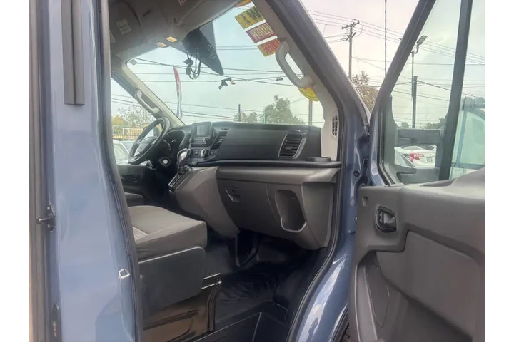 $25999 : 2021 Transit 250 image 9