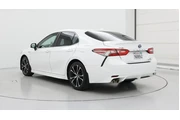 $19998 : Toyota Camry Hybrid 2018 SE thumbnail
