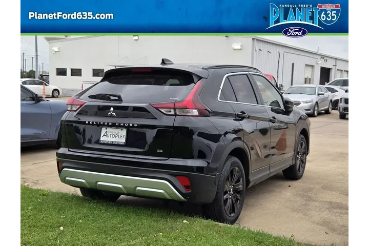 $29555 : Mitsubishi Eclipse Cross 202 image 4