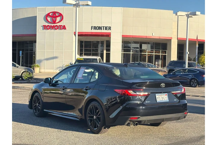 $31780 : Toyota Camry 2025 SE 4dr Sed image 5
