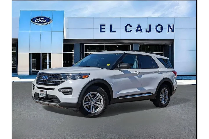 $28096 : Ford Explorer 2023 AWD XLT 4 image 1
