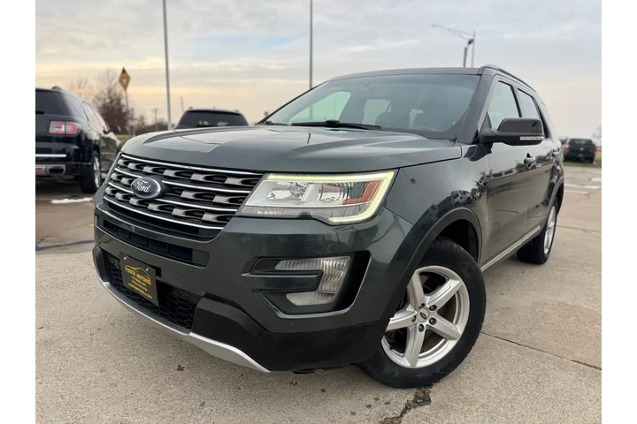 $15999 : 2016 Explorer XLT 4WD image 2
