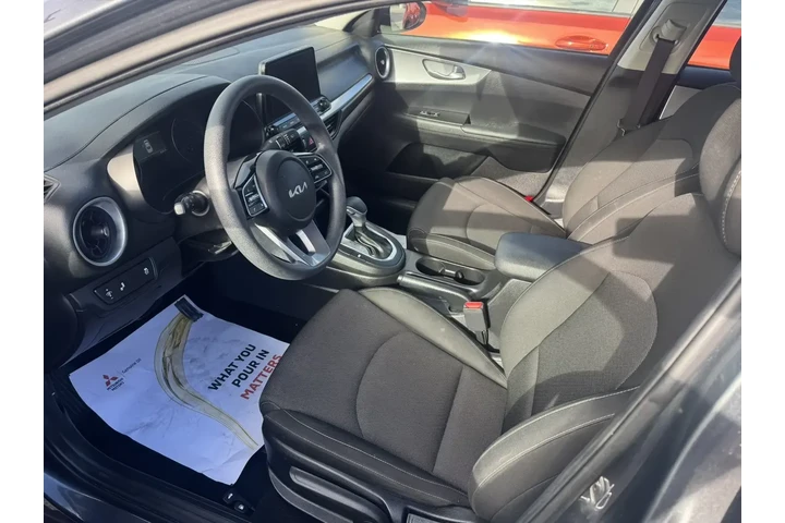 $19999 : Kia Forte 2023 LX 4dr Sedan image 8