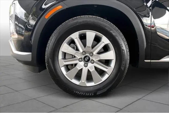 $35325 : Hyundai PALISADE 2025 SEL 4d image 10