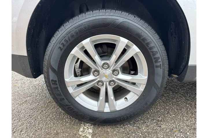 $5995 : 2013 Equinox LS image 10