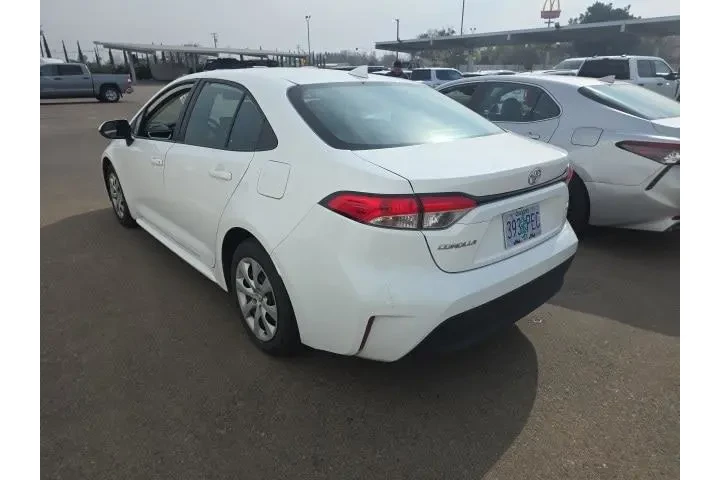 $19900 : Toyota Corolla 2023 LE 4dr S image 4