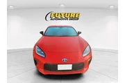 $29997 : Toyota GR86 2024 Premium 2dr thumbnail