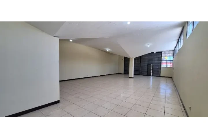 $1400 : Local Comercial en 2do. nivel image 3