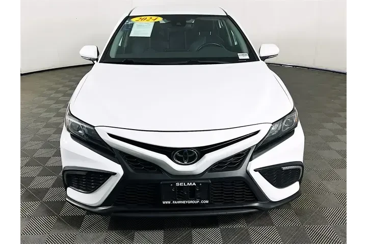 $24500 : Toyota Camry 2024 SE 4dr Sed image 2