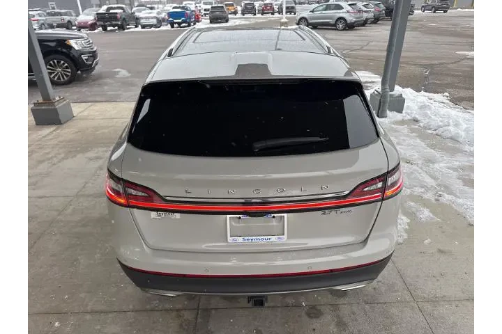 $25900 : Lincoln Nautilus 2020 AWD Re image 6