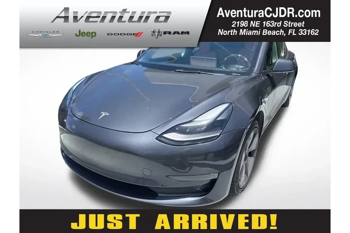 $23991 : Tesla Model 3 2023 4dr Sedan image 1