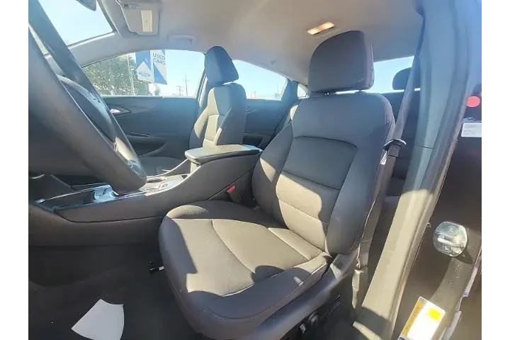 $15298 : Chevrolet Malibu 2023 LT 4dr image 7