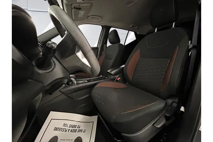 $20991 : Nissan Kicks 2024 SR 4dr Cro image 8