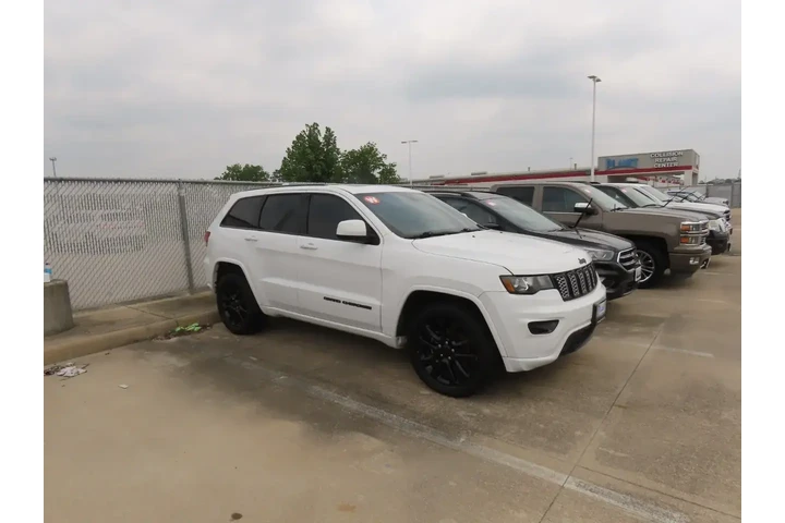 $9999 : Jeep Grand Cherokee 2019 4x2 image 2