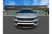 $24120 : Jeep Compass 2025 4x4 Latitu thumbnail