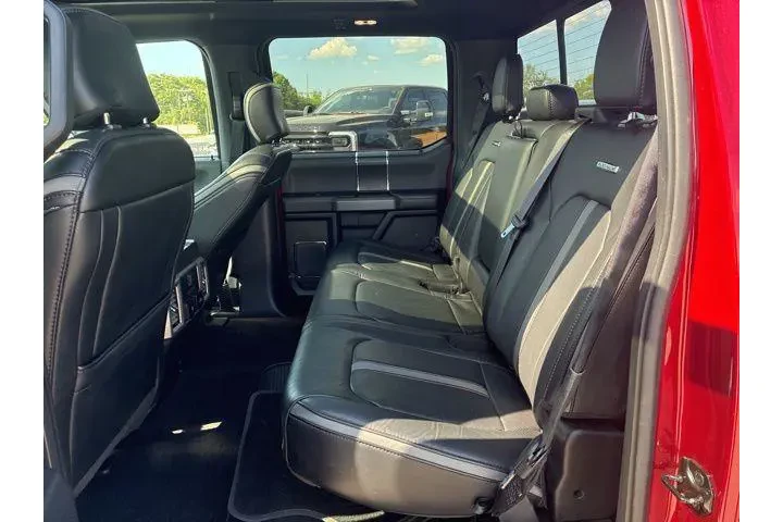 $33992 : Ford F-150 2019 4x4 Lariat 4 image 8