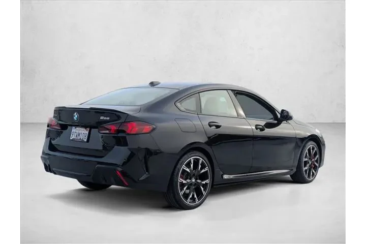 $38973 : BMW 2 Series 2025 AWD 228 xD image 5
