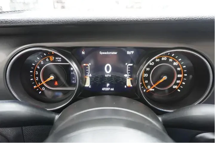 $37725 : Jeep Gladiator 2023 4x4 Spor image 9