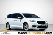 Chrysler Pacifica 2023 Touri en Sacramento