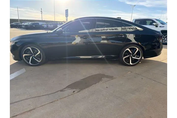 $15400 : Honda Accord 2018 Sport 4dr image 6