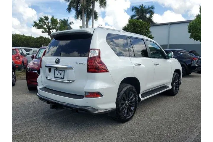 Lexus GX 460 2020 AWD 4dr SU image 6