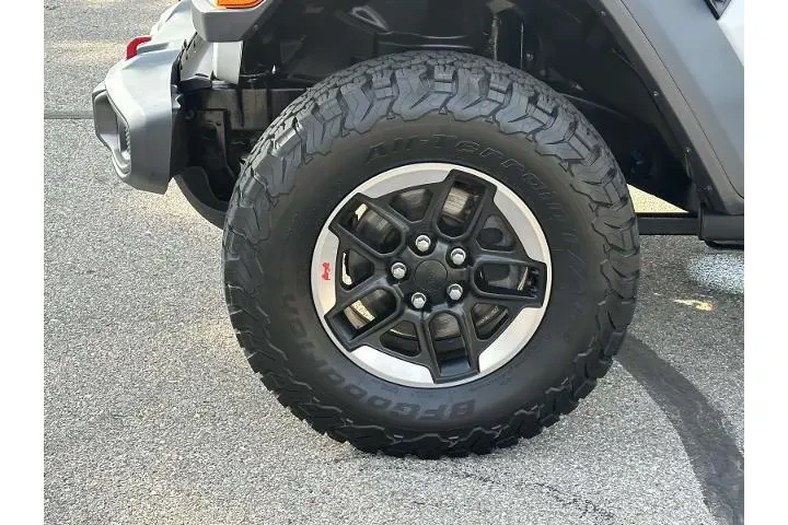 $25499 : Jeep Wrangler Unlimited 2018 image 7