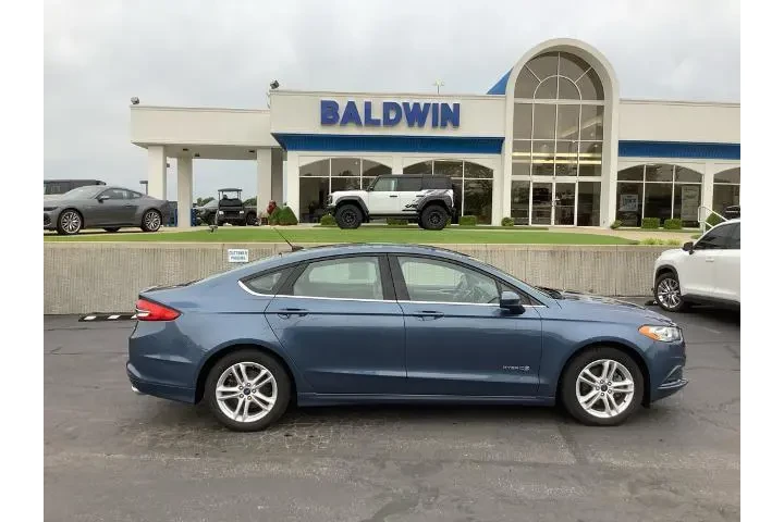 $22950 : Ford Fusion Hybrid 2018 S 4d image 8