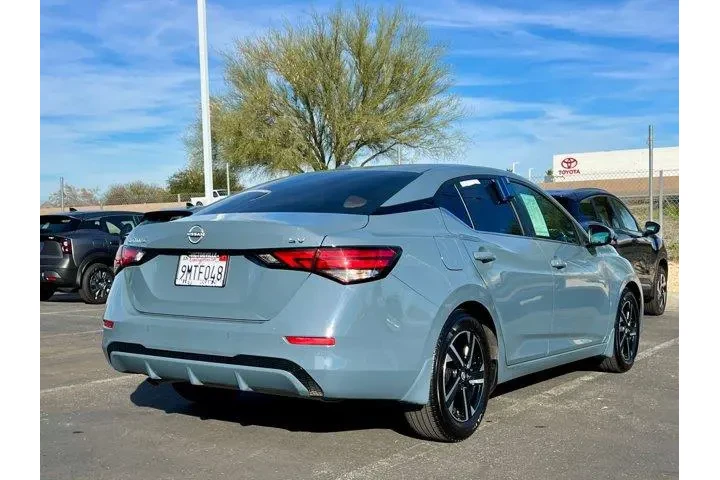 $18997 : Nissan Sentra 2024 SV 4dr Se image 5