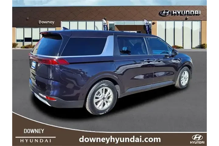 $25992 : Kia Carnival 2024 LX 4dr Min image 5