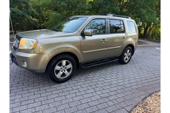 $5000 : 2010 Pilot EX-L image 7
