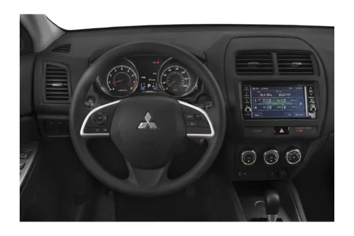 $9575 : Mitsubishi Outlander Sport 2 image 7