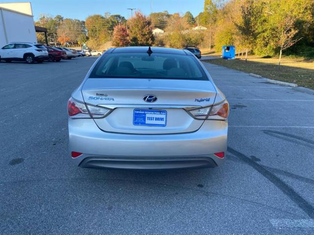 $12500 : 2011 Sonata Hybrid Premium image 7