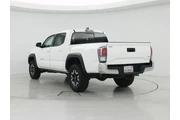 $35998 : Toyota Tacoma 2023 4x2 TRD O thumbnail