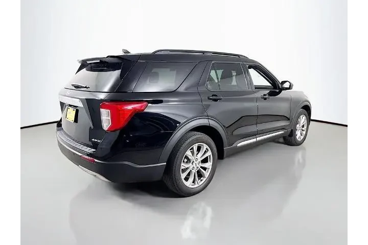 $32500 : Ford Explorer 2023 AWD XLT 4 image 7