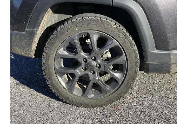 $19994 : Jeep Compass 2021 4x4 80th A image 9