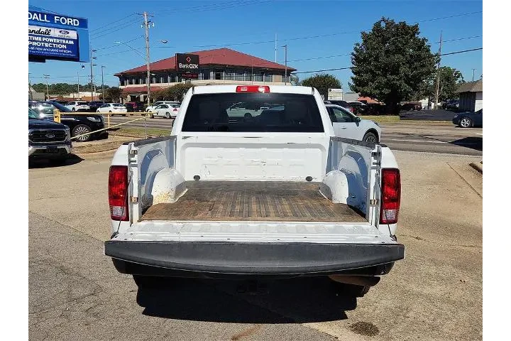 $24334 : Ram 1500 Classic 2022 4x4 Tr image 8