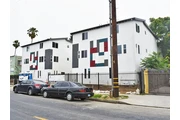 Beautiful 2 Bedroom Apt in LA