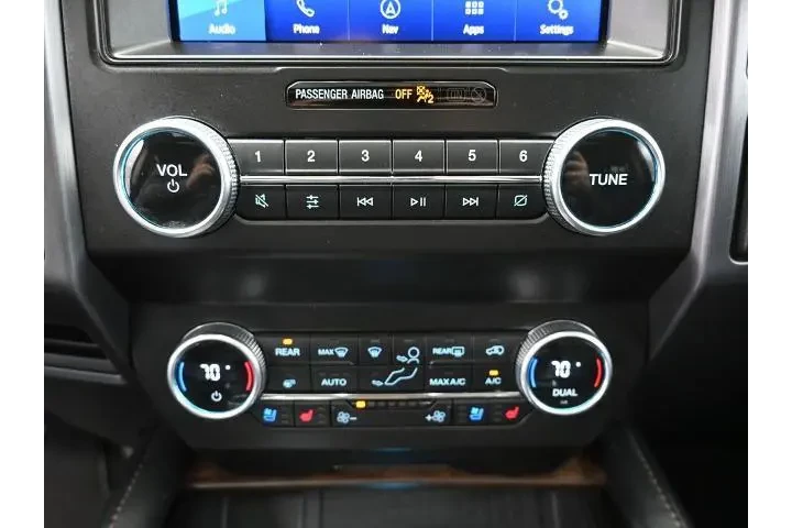 $39899 : Ford Expedition 2021 4x2 Pla image 9