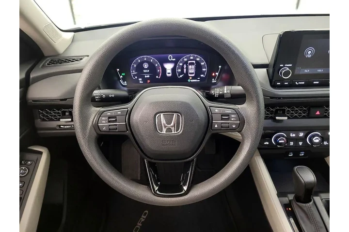 $25998 : Honda Accord 2023 EX 4dr Sed image 10